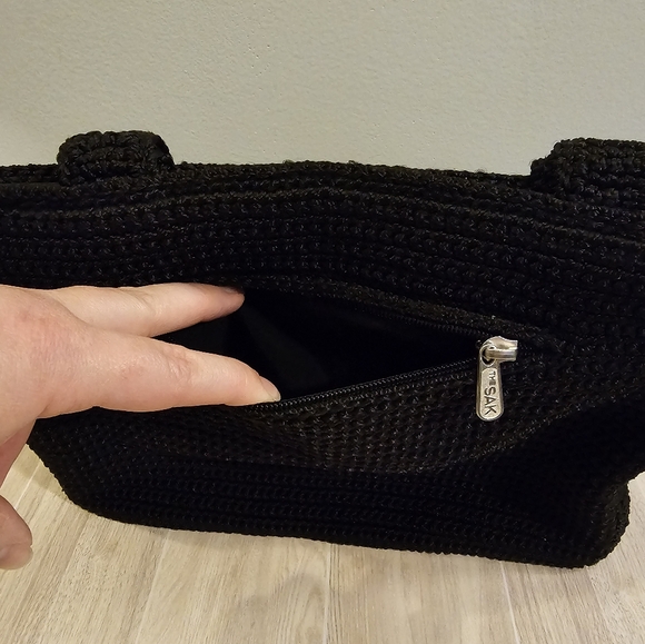GUC The Sak Black Crochet Handbag - Picture 3 of 6